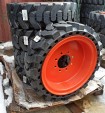 Шина цельнолитая 31x10-20 в сборе с диском BOBCAT